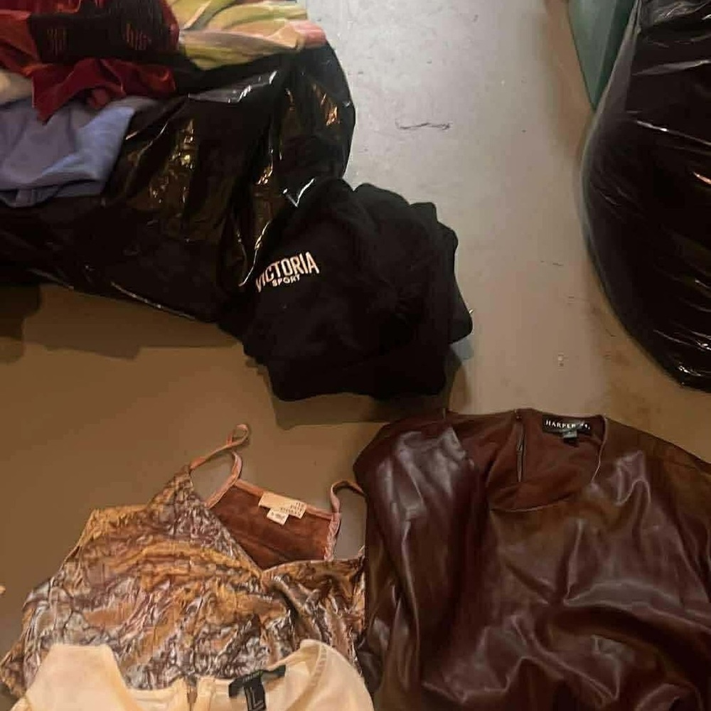 Buckle Women's lot of clothes